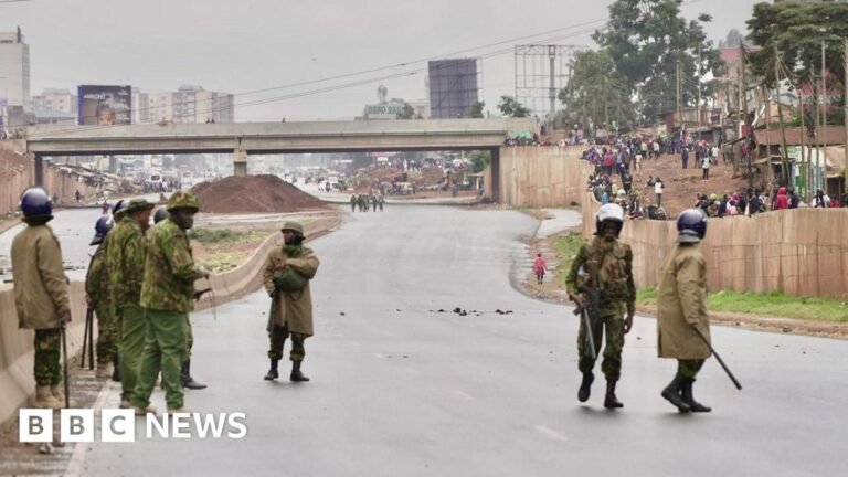 Central Nairobi sealed off ahead of Kenyan protests