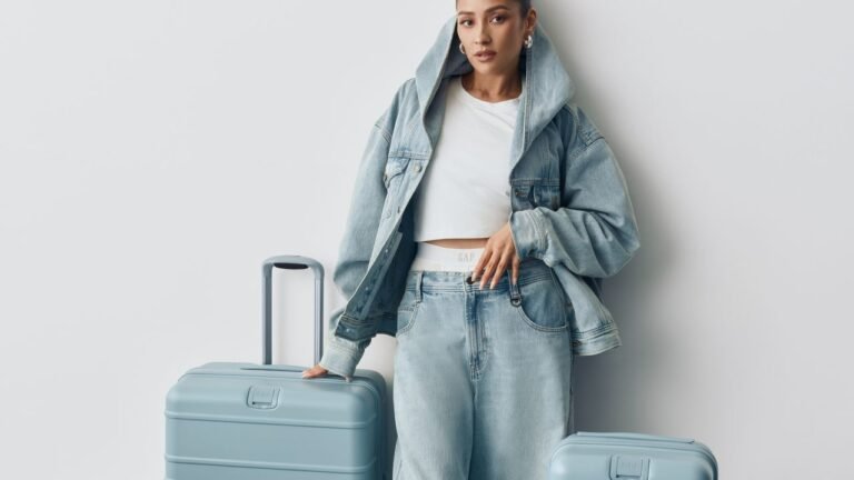 Gap and Béis Team Up on a Smart and Stylish Travel Collection