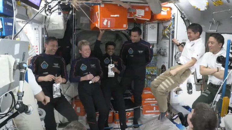 Russia's Roscosmos, NASA agree to extend ISS operations until 2028