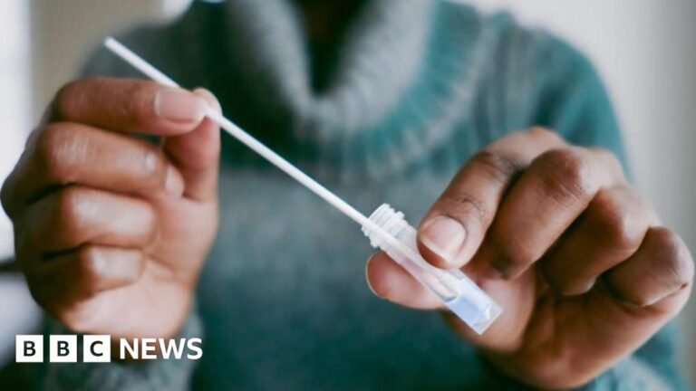 Shop-bought health DIY tests 'inaccurate and unsuitable', study says