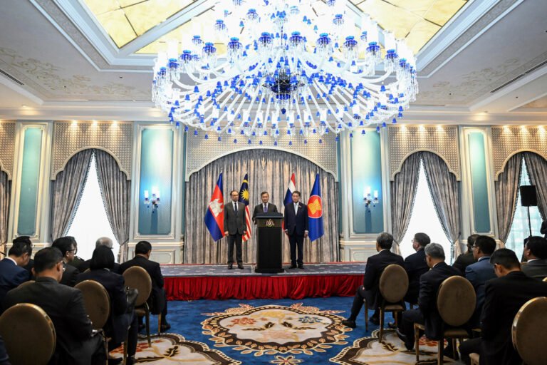 Thailand, Cambodia ceasefire ends days of deadly border clashes | Military