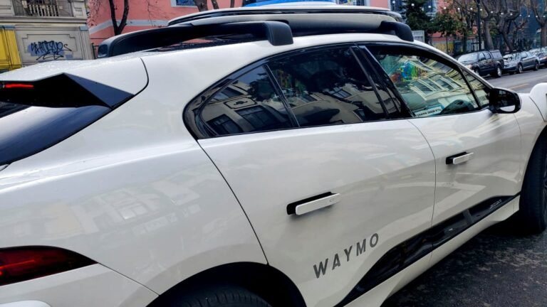 Waymo plans to bring its robotaxi service to Dallas in 2026
