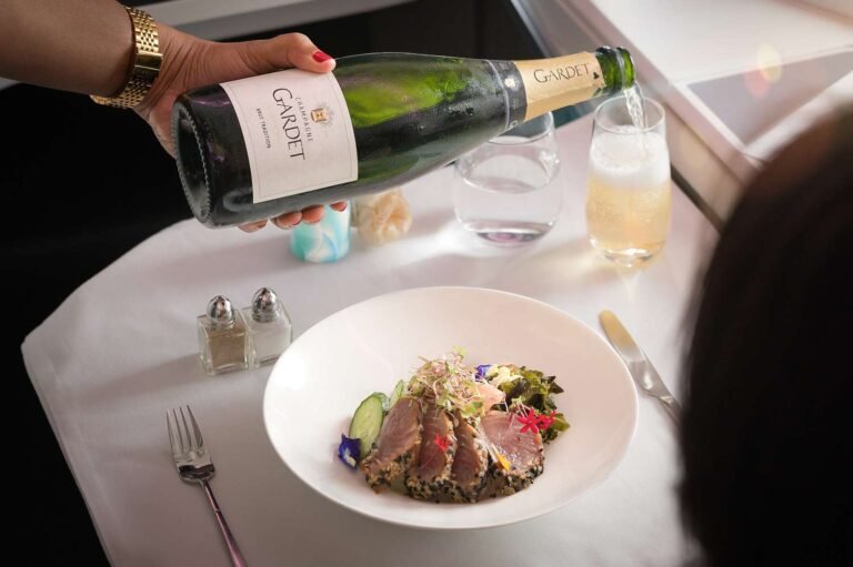 This Airline Now Offers Restaurant-Style Dining in the Sky—With On-Demand Ordering