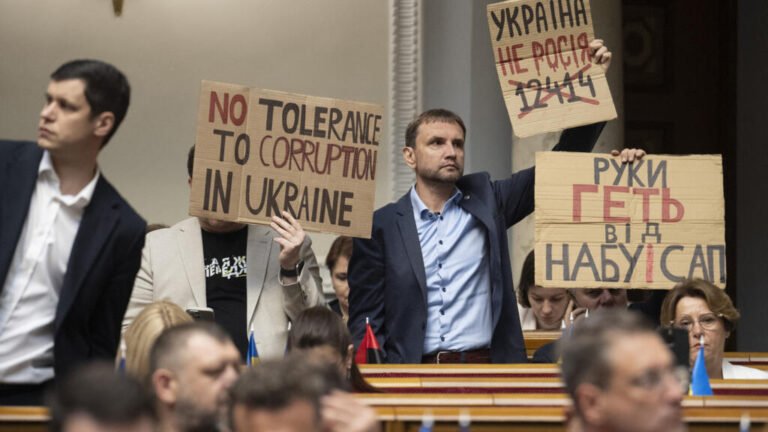 Ukraine anti-corruption agencies uncover major drone procurement graft scheme