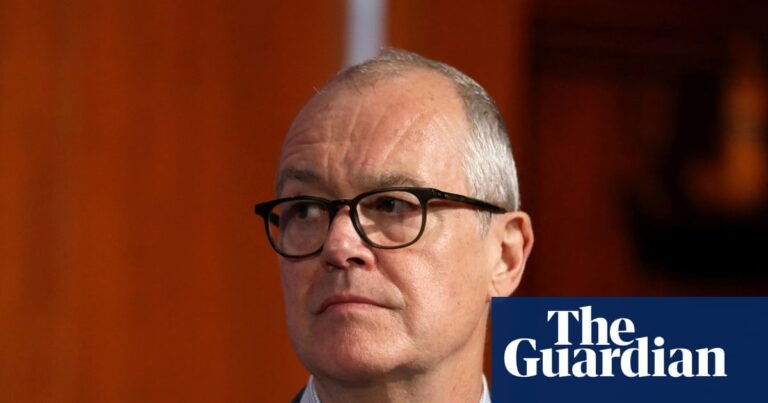 NHS must reverse decline in drugs investment, says science minister | Pharmaceuticals industry