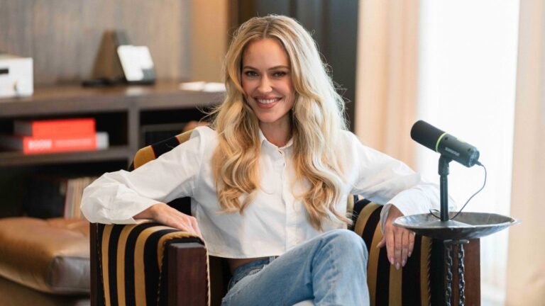  ‘DWTS’ Pro Peta Murgatroyd Debuts New Podcast 'The Penthouse'
